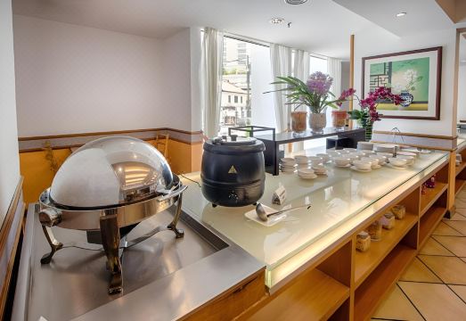 Hotel Continental Penang Over view