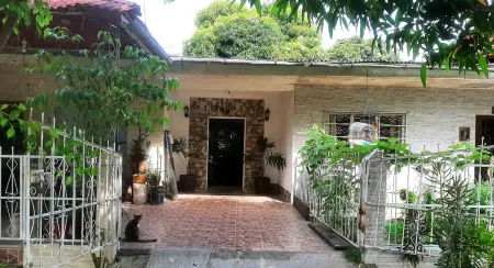 Kitara House Backpackers Hostel