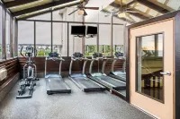 SureStay Hotel by Best Western SeaTac Airport North - Gym