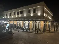 The Wine Hotel Hotels near Arnaldo Gate