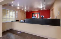 Extended Stay America Select Suites - Orlando - Lake Mary - 1040 Greenwood Blvd - parking