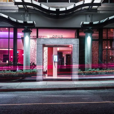 Opus Vancouver Hoteles cerca de Barrio de Yaletown