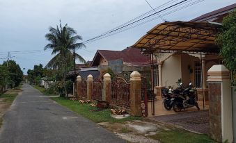 FERMANA HOMESTAY
