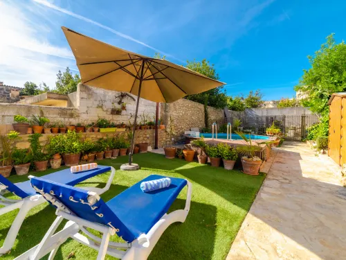 Can Canto Hotels in Binissalem