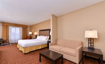 Holiday Inn Express Breezewood