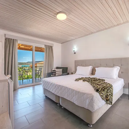 Leonidas Resort