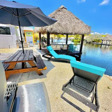Key Largo Waterfront Oasis: Private Tiki Bar & Boat Dock!