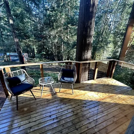 Walking distance to beautiful and historic Indianola beach and pier