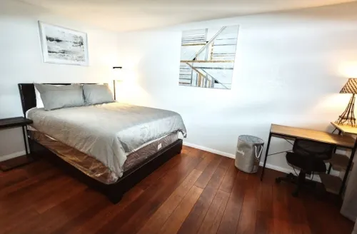 Cozy 2-bedroom condo Min from strip and Allegiant Stadiuam