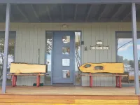 Roaring Beach Retreat - pet friendly, beachfront Hotels in Geeveston