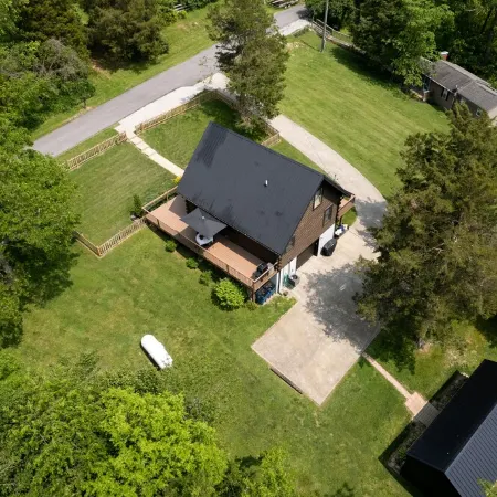Cozy, family friendly country Side Cabin 15 Min to the Ark Encounter w/fire pit