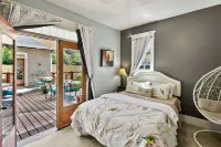 The Grayson B&B Experience the Garden-to-Table Meals Hotels near Seattle Premium Outlets