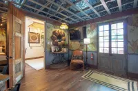 African-Themed Retreat: Kooyah