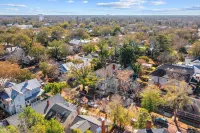 Farmhouse 3 bedroom downtown by River Walk No cleaning fee 뉴 하노버 카운티 호텔