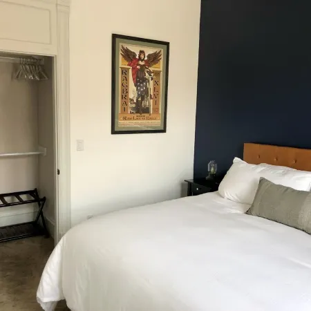 Tenderfoot Loft - Downtown - Inside Historic Palace Hotel