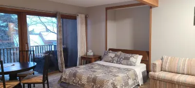 Experience Up North at Shanty Creek Summit Village