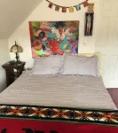 AFFORDABLE Glorified Basecamp -"The Bird House"
