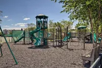 Live the Bayside!  Golf, Pools, and the Beach!