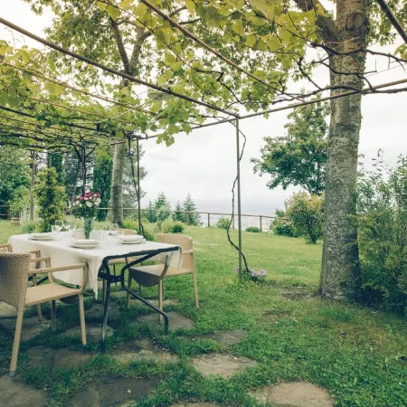Belvedere House with panoramic views over the valley