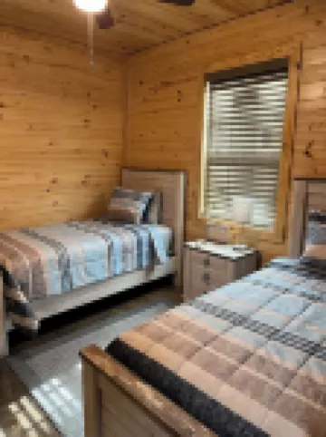Rattletrap Cabin - 3bed/2bath