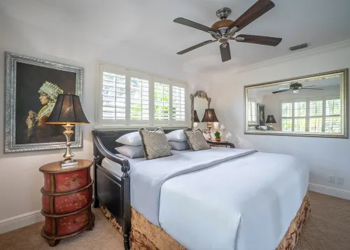 Luxury vacation resort experience. 10 min to beaches, restaurants, golf & shops.