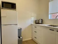 Stay in charming apartment in Grandview Building, Turvey Park. Free Wifi.