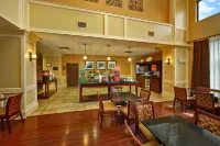 Hampton Inn & Suites Sevierville @ Stadium Drive - Breakfast