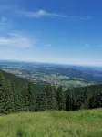 Comfortable 2 room apartment only 200 meters from the valley station.