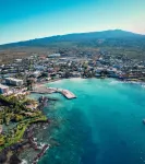Exceptional Oceanfront Luxury Condo - Fully updated, AC, Top Floor, Quiet Hotels in Holualoa