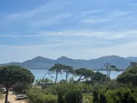 Apartment with 2 Bedrooms and All Amenities