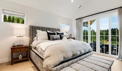 Pearl of the Valley: Opulent Living in the True Gem of Oregon`s Wine Country Hôtels à : 
