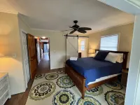 Cozy 3 Bedroom Cottage in Nags Head -- Extra Apt with BR + BA Available