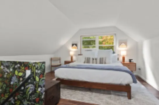 QUINN HOLLOW - Hunter Mountain Ski Cabin, Hot Tub