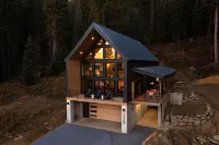 Modern Luxe Cabin w/ Sauna, Hot Tub, and Lake Views