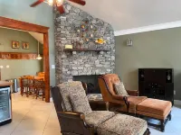 Beautiful Mid-Lake Waterfront Home ~ Pets ~ Dock