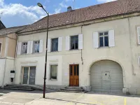 Magnifique Appartement Style Maison de Famille Hotels near La Source du Doubs