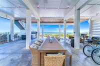 Luxury Beachfront Home with a Private, Hot Tub and Elevator