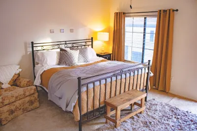 Cozy and Comfortable Desert Retreat close to your Phoenix fun
