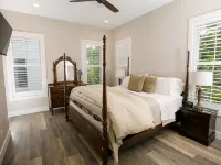 Up North, down South in Brevard, NC - Close to Lumber Arts District and Downtown Hotels in Brevard