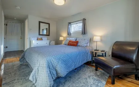 Happy Bison Bungalow - located in Downtown Cody!