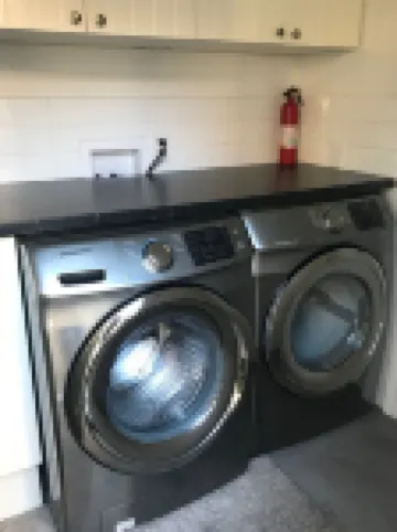 Stylish vintage gem on one of Santa Rosa's prettiest streets!