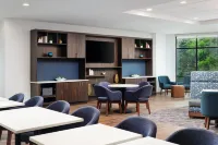 Home2 Suites by Hilton Towson - Swimmingpools