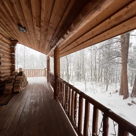 Red Feather Lakes Cozy Log Cabin