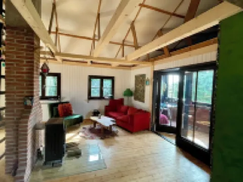 Black Pearl of Paradise im Bergischen Land vor den Toren Kölns Hotels in Overath