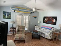 “The Almost” A dog friendly, beach getaway Hotels in Smithville