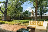 LUXURY & LOCATION!200ft away from The Tulsa Expo Square!Sleeps up to 9! - Homestays