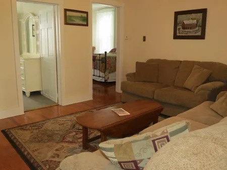 'Experience' The History In Downtown Gettysburg - 1st Floor