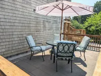 ⭐ Spacious and Bright , Very Close to Beach! ⭐