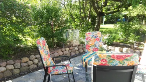 Vacation Cottage Near the Harbor