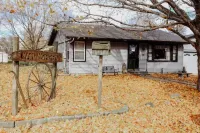 Cozy & Quiet Living at the Cookie Cottage